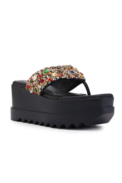 Rizzy Wedge Sandals