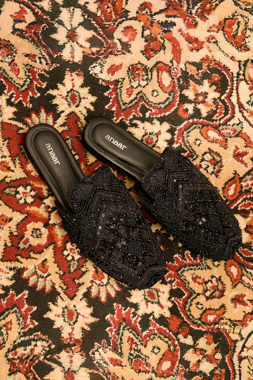 Raat Baaki Mules