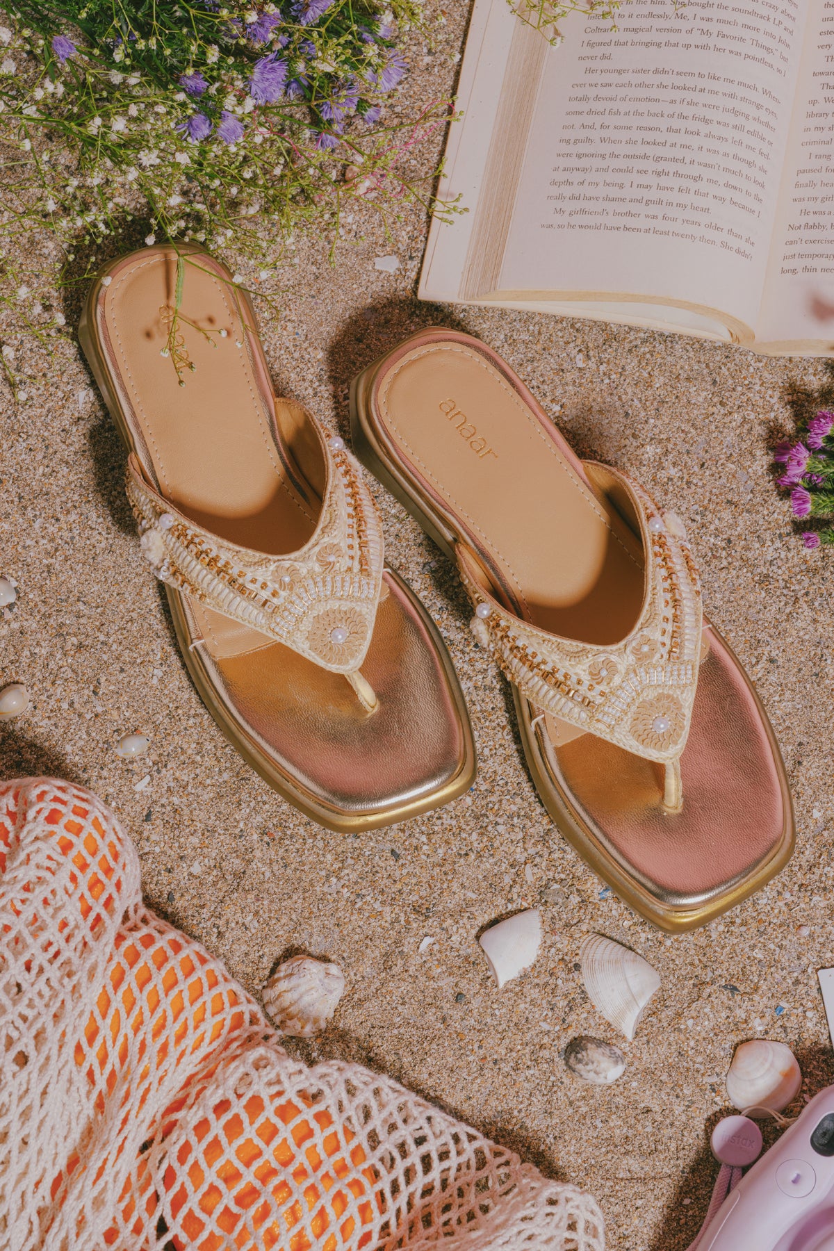 The Chicas Sandals