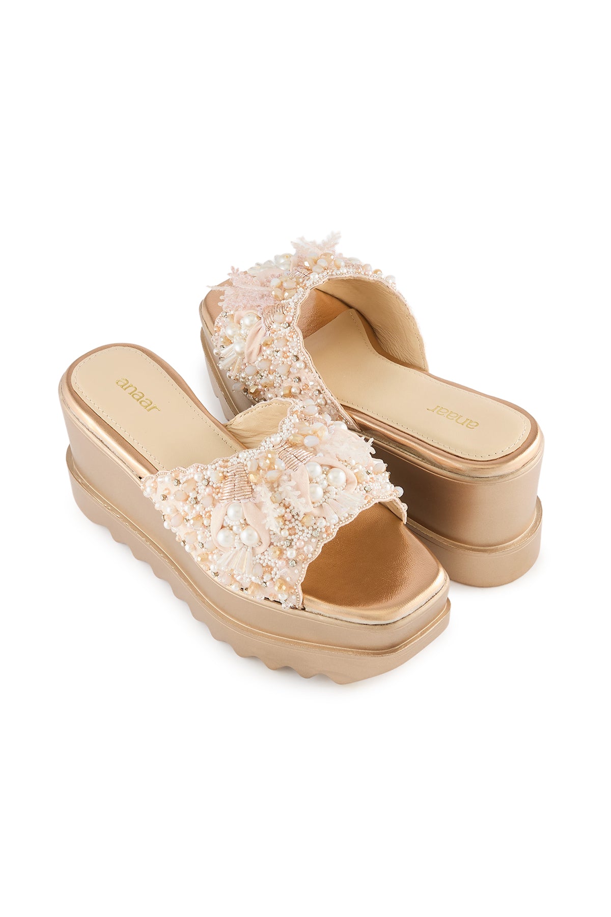 Fleur de Pearl Sandals