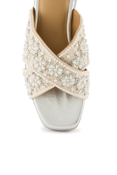 Luna Sandals