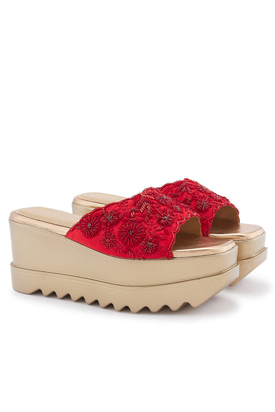 Scarlet Fever Sadals